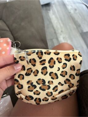 4/$50 Leopard Print Coin Pouch Keyring wallet